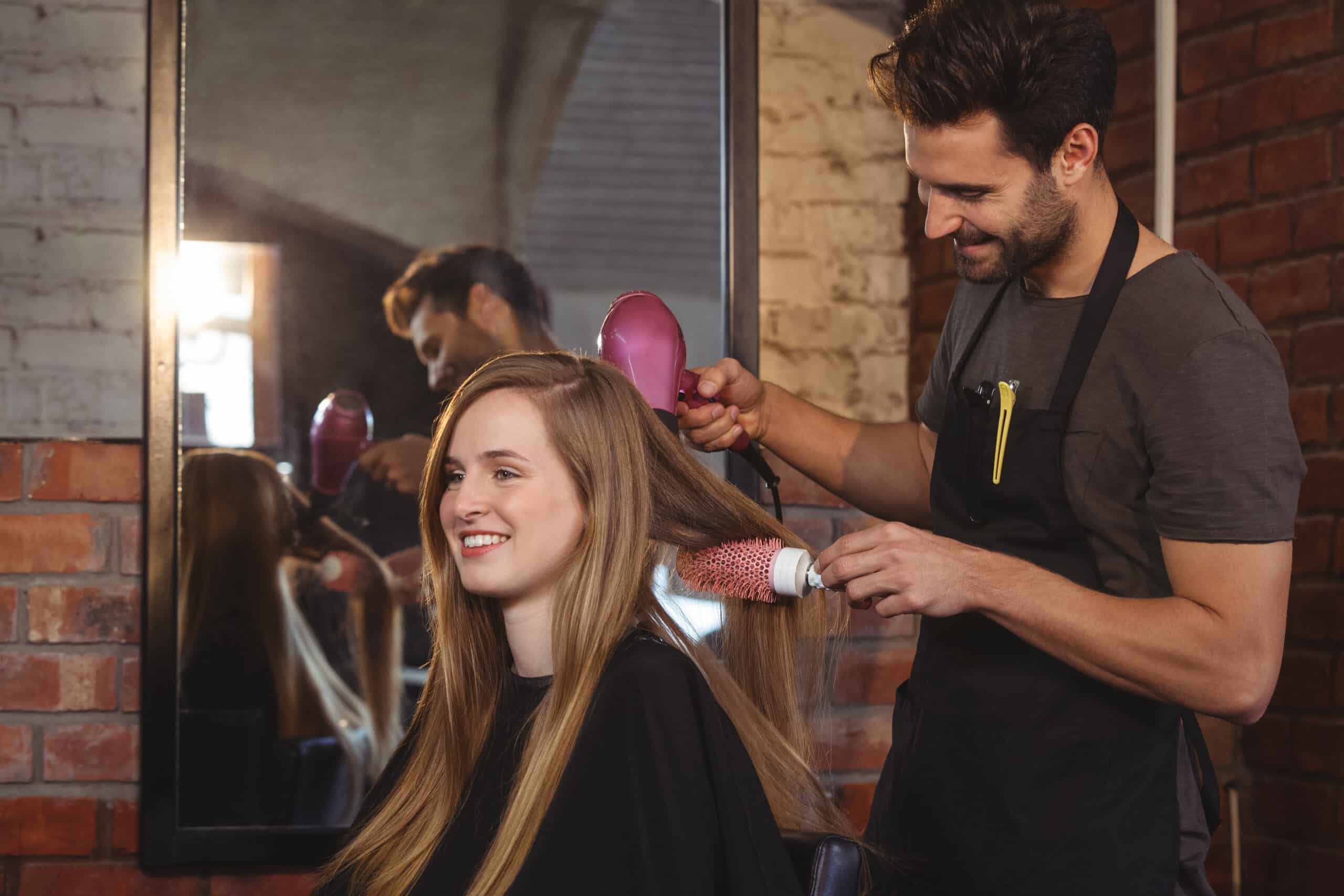 10 Cosmetology School Tips