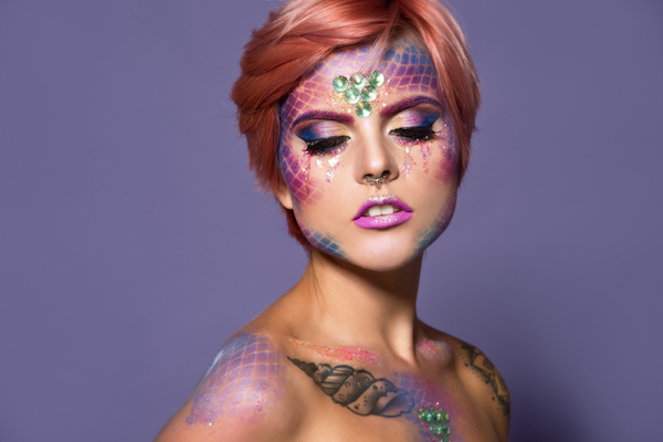 mermaid eye makeup look